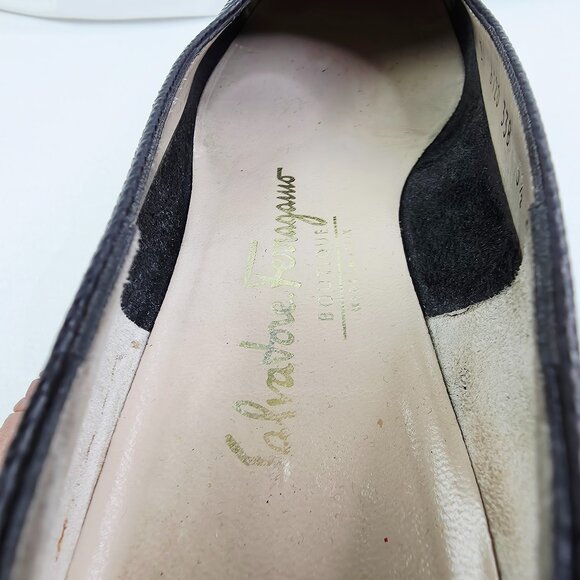 Salvatore Ferragamo Size 5.5B Womens Slip On Black Patent Leather Toe Block Heel - Picture 6 of 14